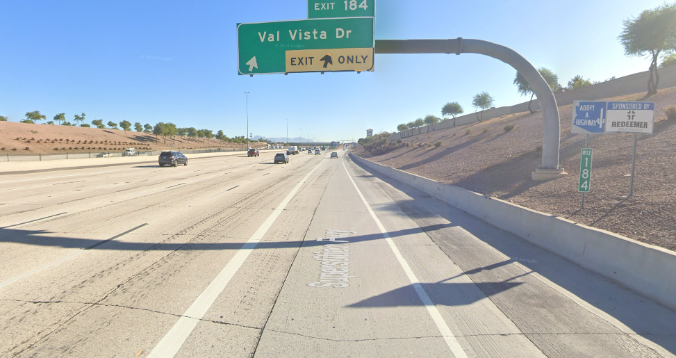 Four Injured in Mesa Crash on U.S. 60 near Val Vista Drive